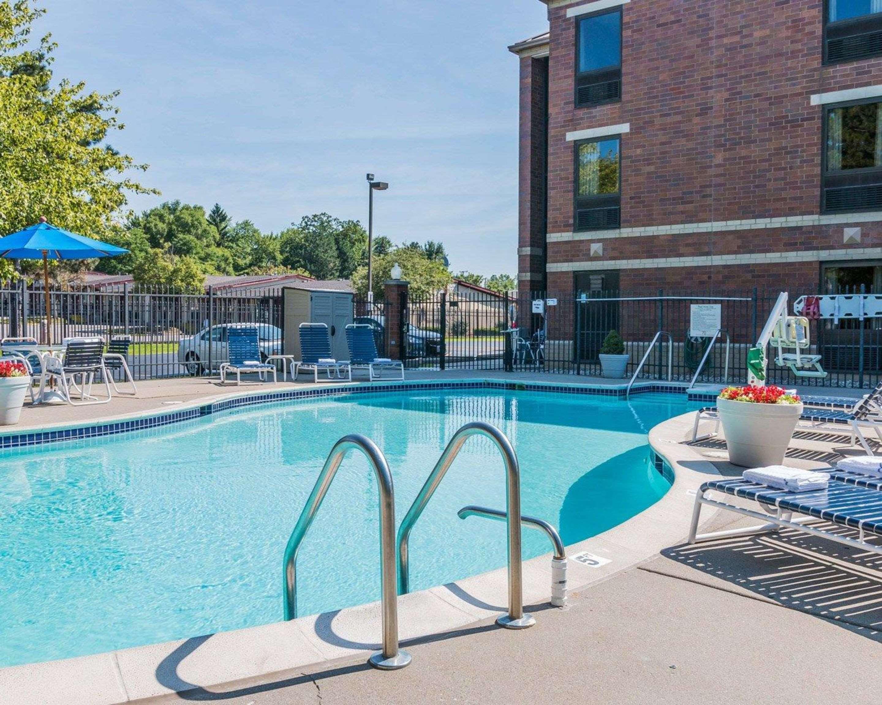 Quality Inn Auburn Hills - Detroit North Kültér fotó