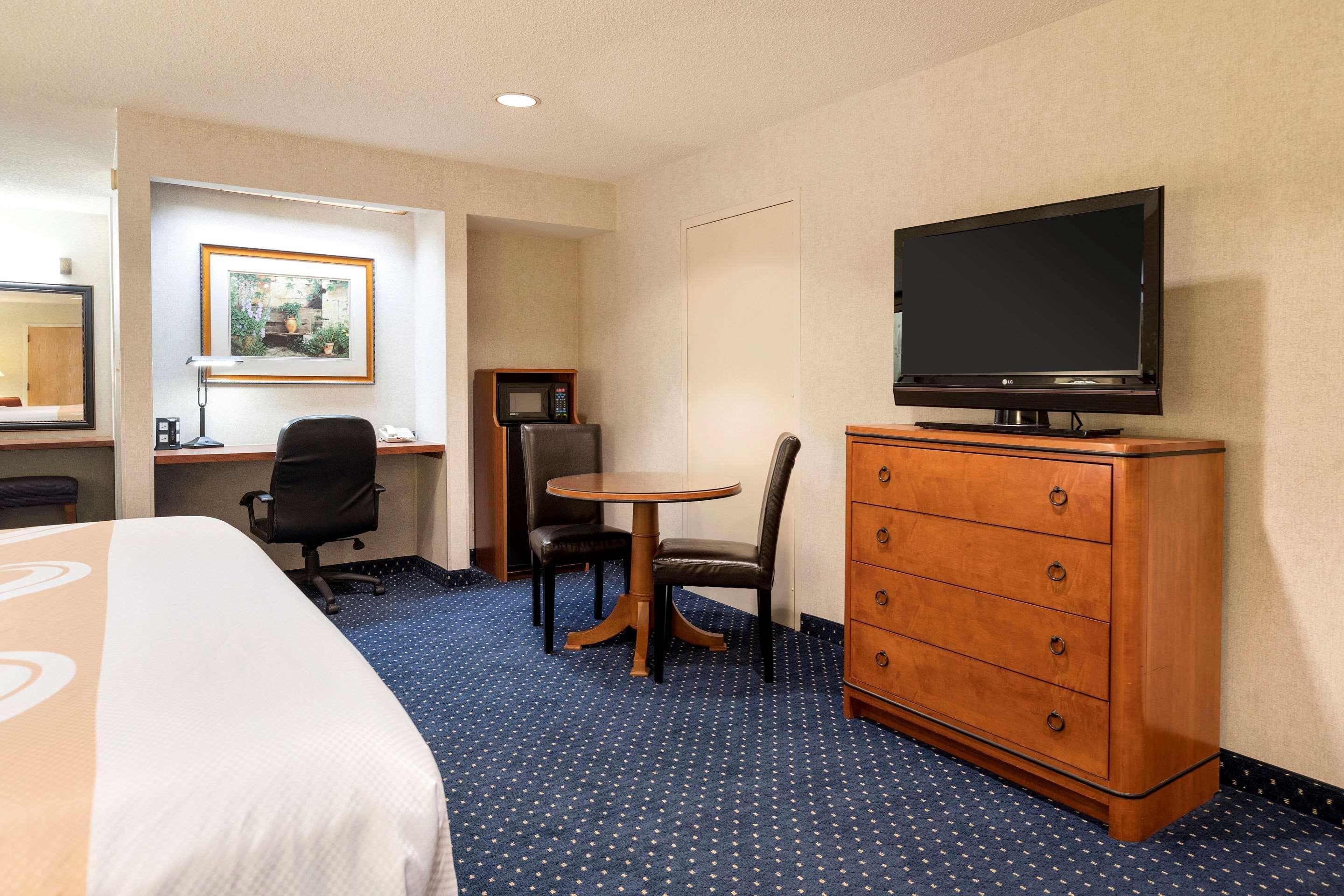 Quality Inn Auburn Hills - Detroit North Kültér fotó