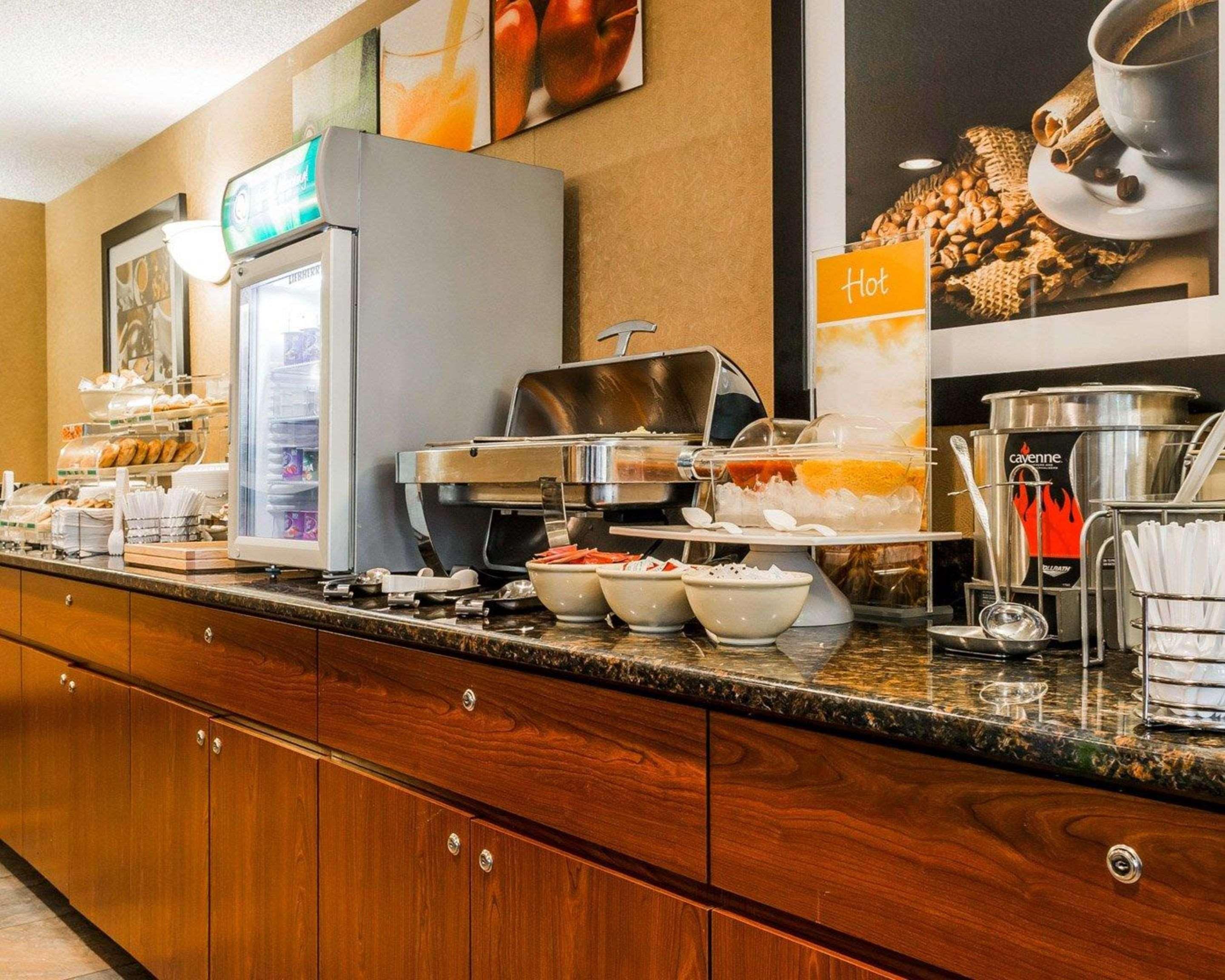 Quality Inn Auburn Hills - Detroit North Kültér fotó
